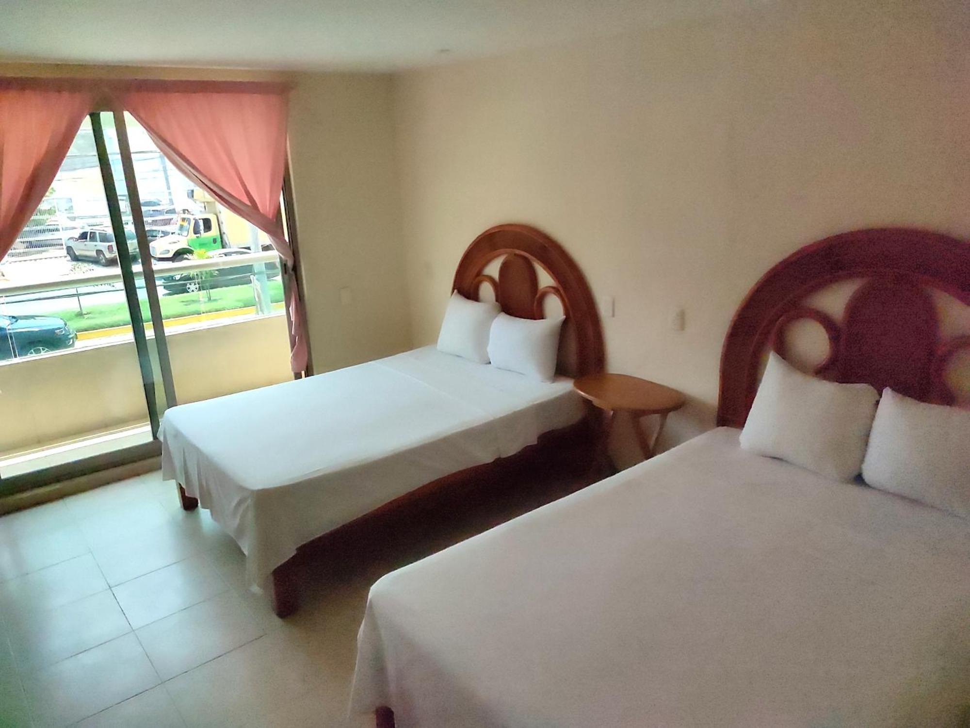 Ashly Boulevard Acapulco Esterno foto