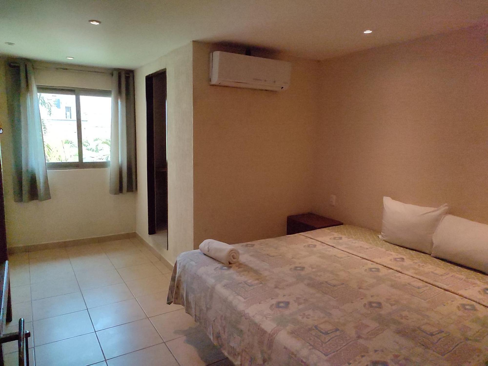 Ashly Boulevard Acapulco Esterno foto