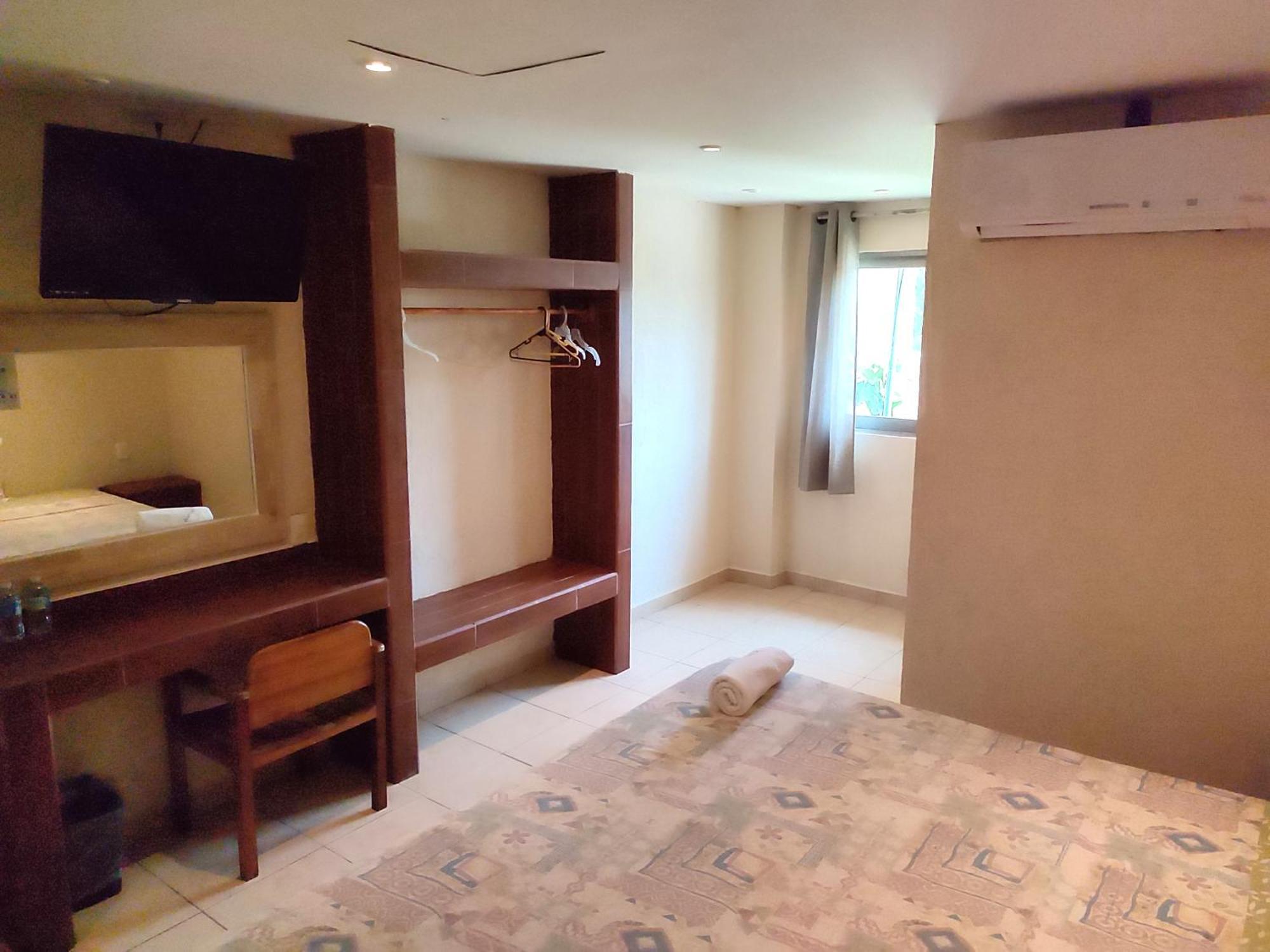 Ashly Boulevard Acapulco Esterno foto